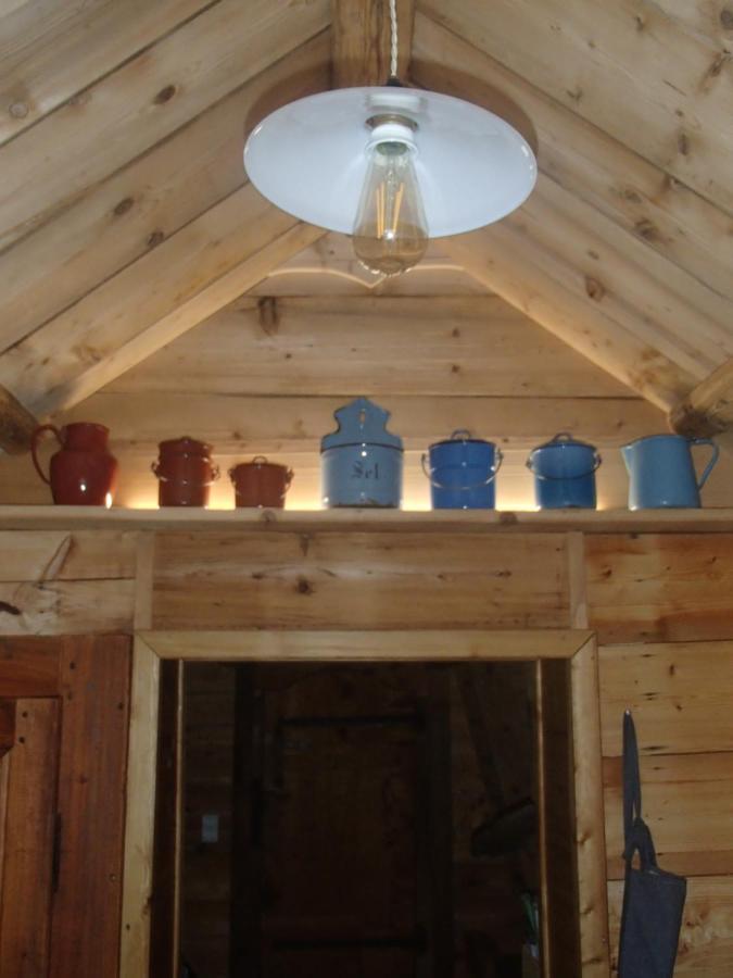 Bed and Breakfast Le Grenier Saint-Paul-en-Chablais Exterior foto